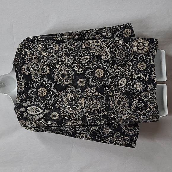 Top - Picture 2 of 5